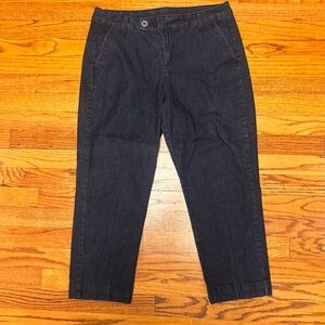 Women’s Dark Wash Capri Pants Size 10 Stretch Casual Cropped Denim Style & Co